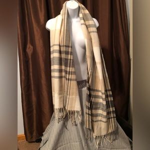 Banana republic scarf